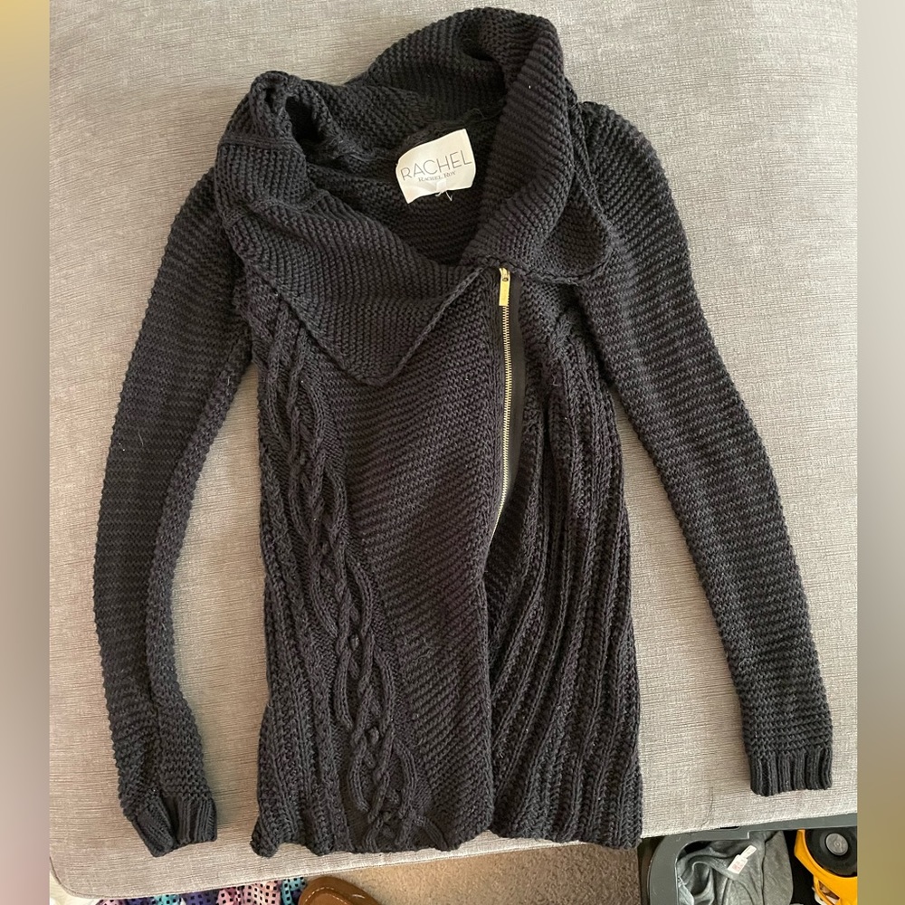 Small black Rachel Rachel Roy cable knit sweater!